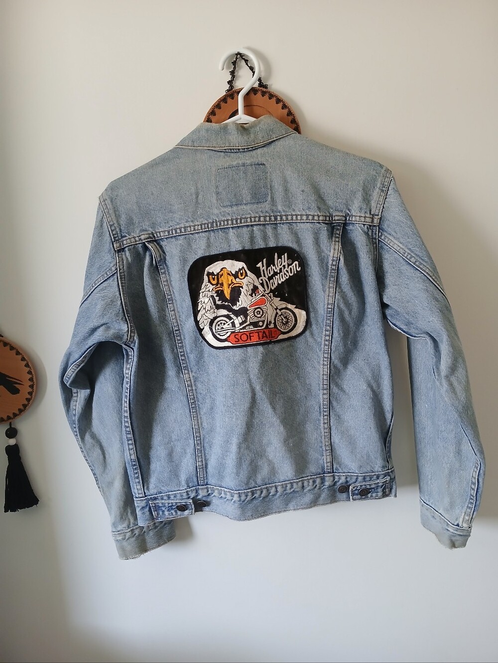 Vintage Levis Distressed Denim Trucker Jacket & Harley Davidson Sof Tail Patch